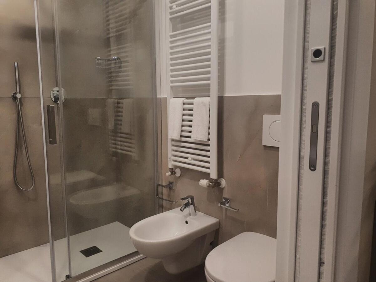 Smart Apartment Sei Chiese - Twa Bolonya Oda fotoğraf