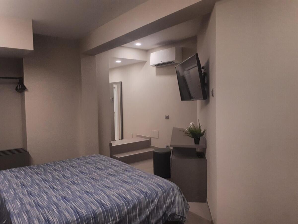 Smart Apartment Sei Chiese - Twa Bolonya Oda fotoğraf